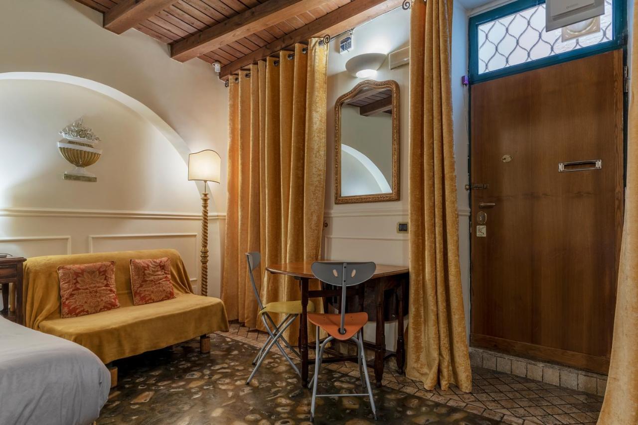 Piazza Navona Cozy And Central Studio Rome Buitenkant foto