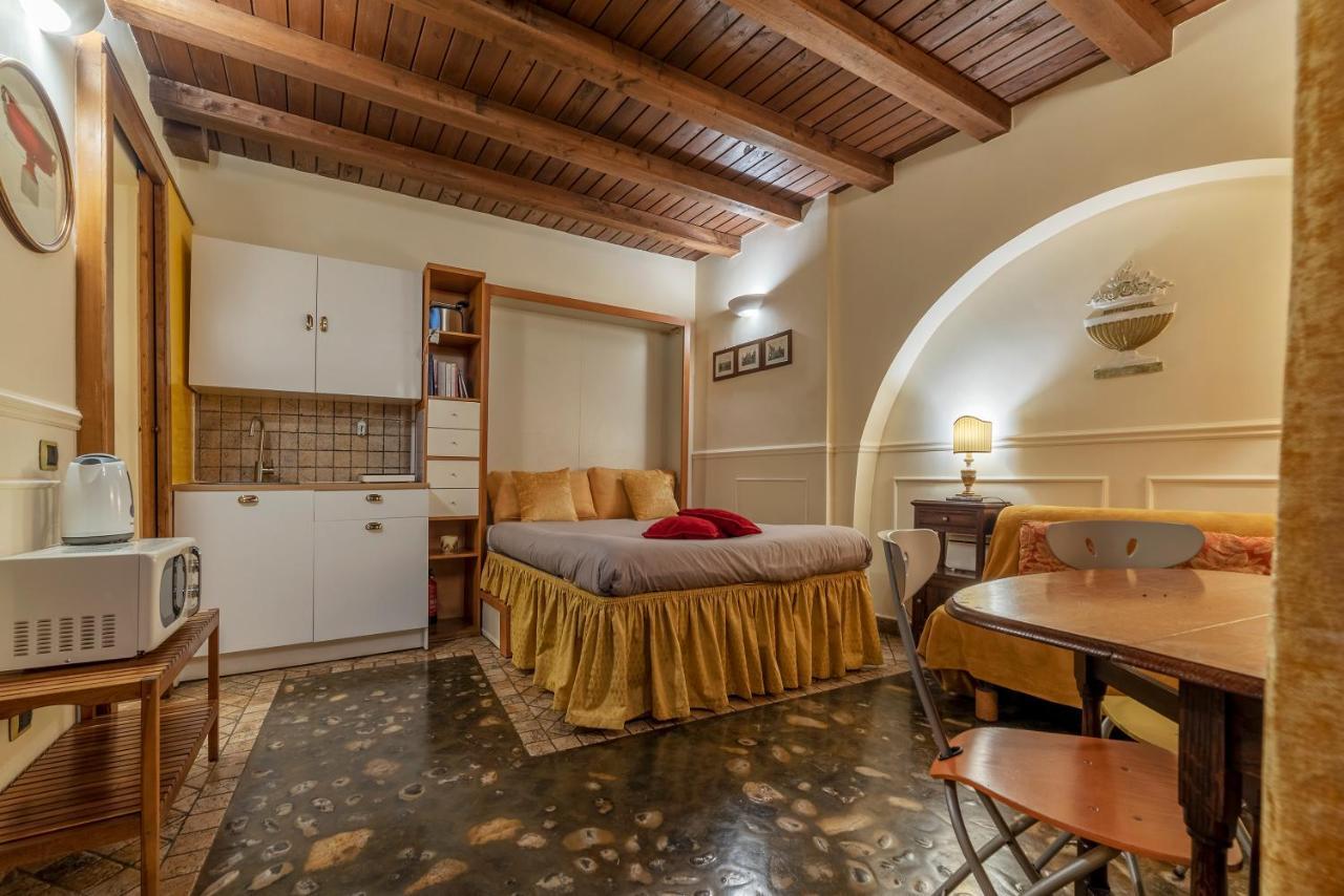 Piazza Navona Cozy And Central Studio Rome Buitenkant foto